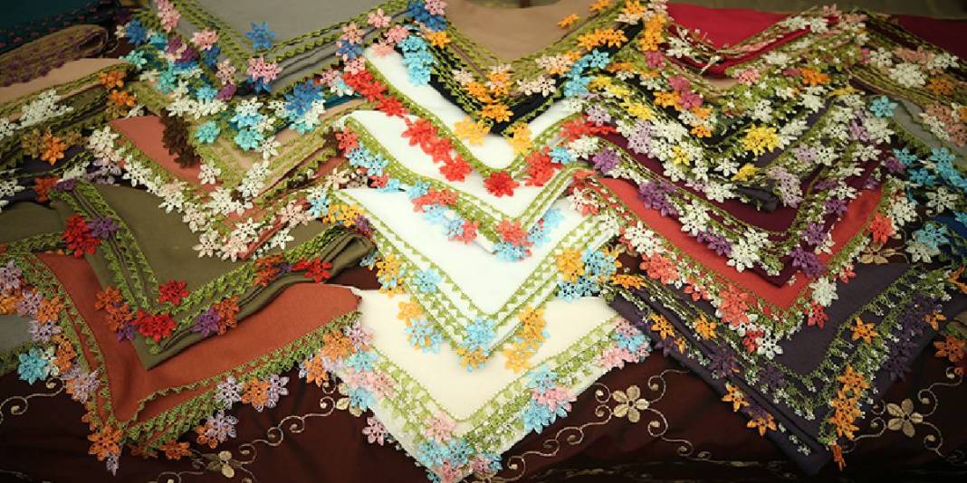 Ekonomilerini ilmek ilmek ördüler, coğrafi işareti kaptılar! Gönenli kadınlar başarılarıyla ilham oldular 3